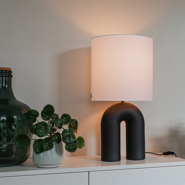 Designerska lampa stołowa czarna z abażurem z białego lnu - Lotti