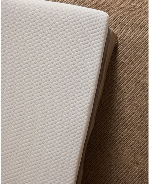 Średnio twardy piankowy materac 135x190 cm Eva – Kave Home