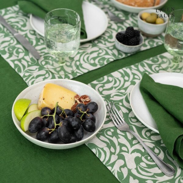 Lniany obrus 140x200 cm True Green – Linen Tales