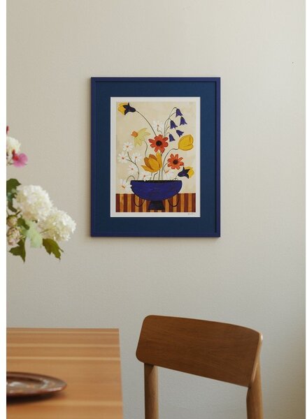 Plakat 30x40 cm Colourful Bunch in Blue Vase – Frankie Penwill – The Poster Club