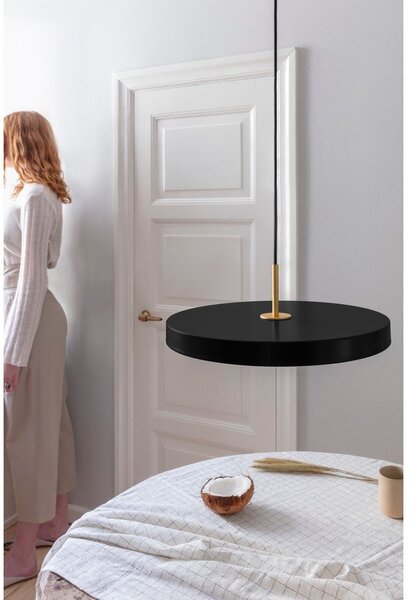 Czarna lampa wisząca LED z metalowym kloszem ø 43 cm Asteria Medium – UMAGE