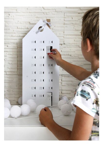 Kalendarz adwentowy ze szczegółami w srebrnym kolorze Unlimited Design for kids