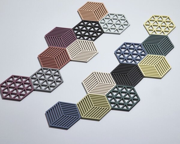 Silikonowa podkładka pod garnek 16x14 cm Hexagon − Zone