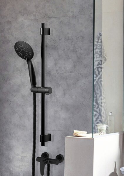 Czarny zestaw prysznicowy ze stali nierdzewnej 66 cm Young – Wenko