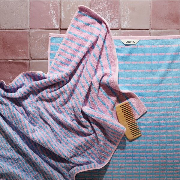 Niebieski/różowy ręcznik z mieszanki bambusa frotte 50x100 cm Nuance – JUNA
