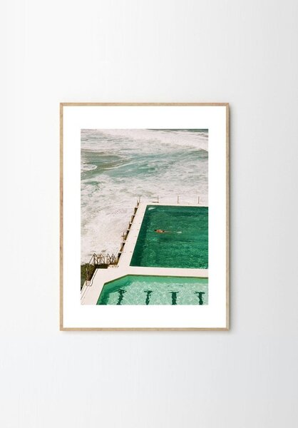 Plakat 30x40 cm Bondi Icebergs – Anna Pihan – The Poster Club