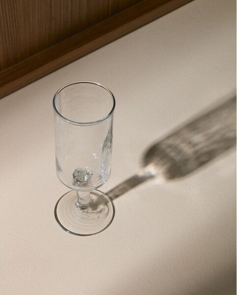 Kieliszek do wina Obila – Kave Home