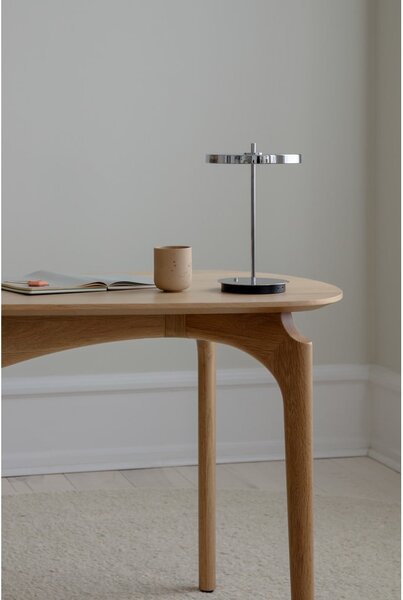 Lampa stołowa LED ze ściemniaczem w kolorze srebra z metalowym kloszem (wysokość 31 cm) Asteria Move – UMAGE