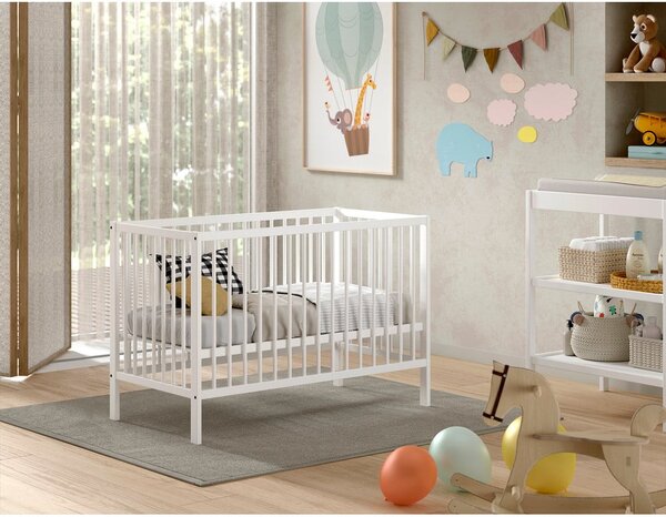 Białe łóżeczko z litego drewna sosnowego 60x120 cm DINO – Vipack