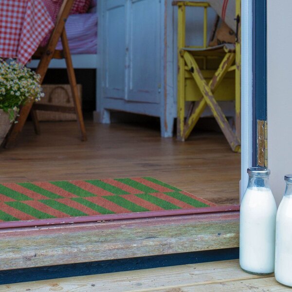 Wycieraczka z włókna kokosowego 40x60 cm Pink & Green Half Stripes – Artsy Doormats