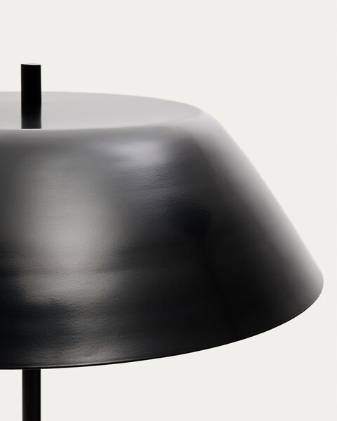 Czarna lampa stojąca z metalowym kloszem (wysokość 153 cm) Sayra – Kave Home