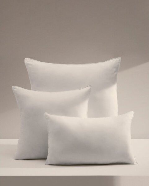 Poduszka 40x60 cm Fluff – Kave Home