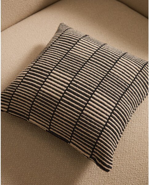 Bawełniana poszewka na poduszkę 45x45 cm Levu – Kave Home