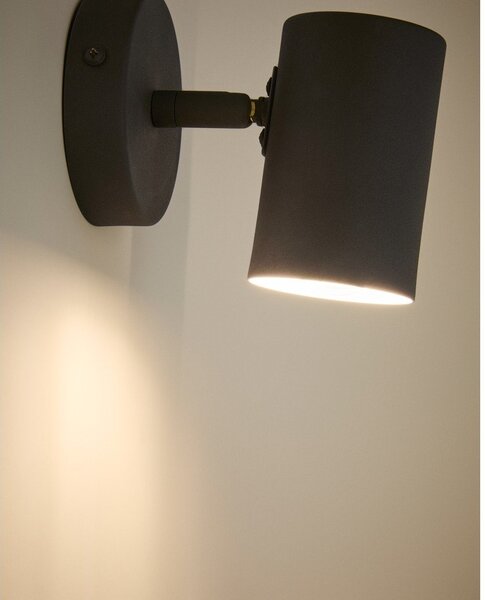 Czarny metalowy kinkiet Manie – Kave Home