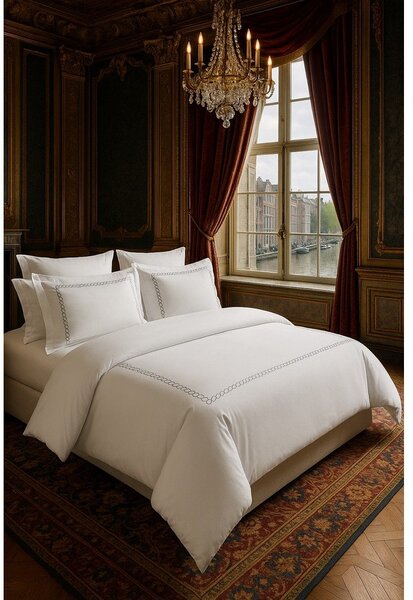Biała pościel jednoosobowa z satyny bawełnianej z prześcieradłem/6-częściowa 140x200 cm Whispered Serenity – Mila Home Luxury