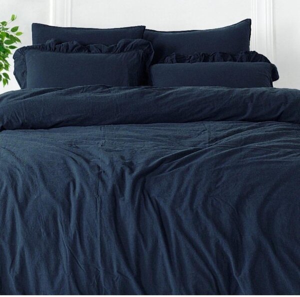 Ciemnoniebieska pościel jednoosobowa z bawełny renforcé 140x200 cm Ruffle Striped – Mila Home Luxury