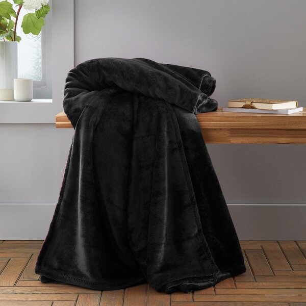Czarny koc z mikropluszu 130x170 cm Raschel Velvet – Catherine Lansfield