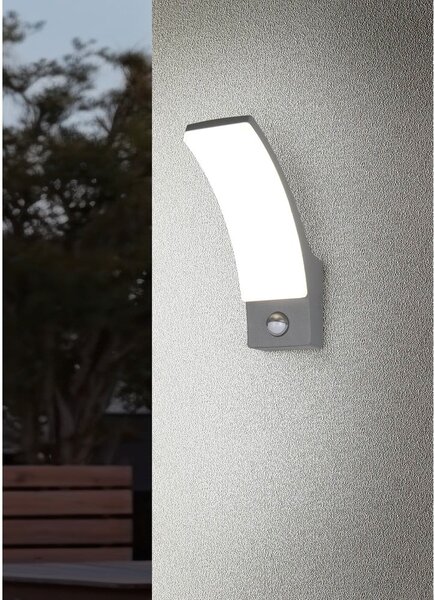 Zewnętrzna lampa ścienna LED (wysokość 22,5 cm) Beja – Reality