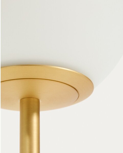 Lampa stołowa w biało-złotym kolorze ze szklanym kloszem (wysokość 35 cm) Brisia – Kave Home