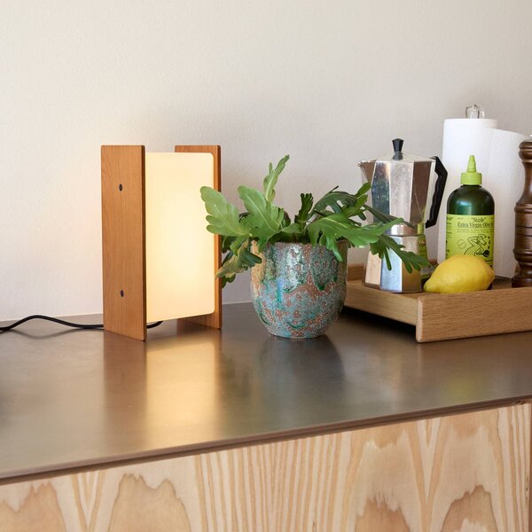 Hübsch Lampa stołowa Sabi, możliwość ściemniania, biały / opal, salon / jadalnia, drewno, design