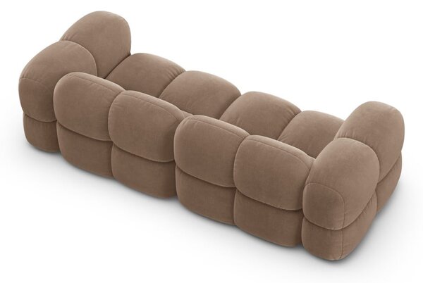Brązowa aksamitna sofa 250 cm Loretto – Cosmopolitan Design