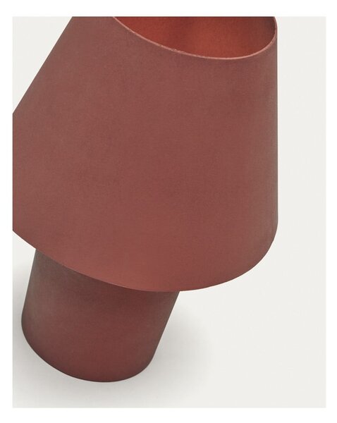 Lampa stołowa w kolorze terakoty z metalowym kloszem (wysokość 30 cm) Canapost – Kave Home