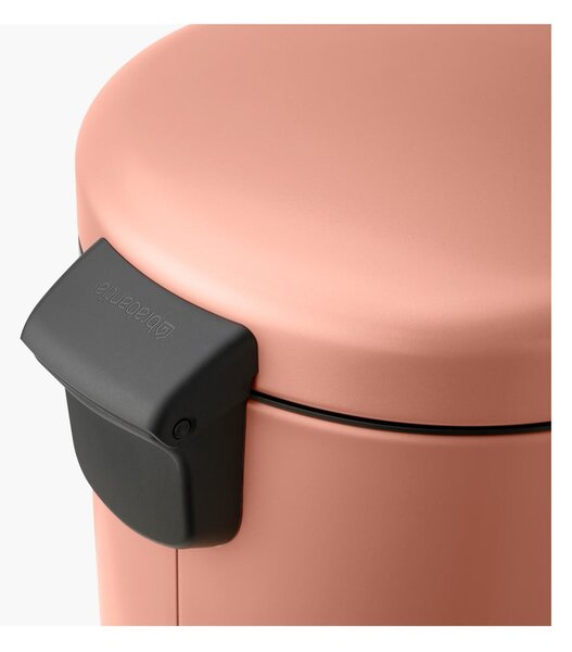 Łososiowy stalowy kosz na śmieci z pedałem 30 l NewIcon – Brabantia