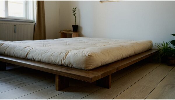 Brązowe łóżko dwuosobowe z litego drewna sosnowego ze stelażem 140x200 cm Japan – Karup Design