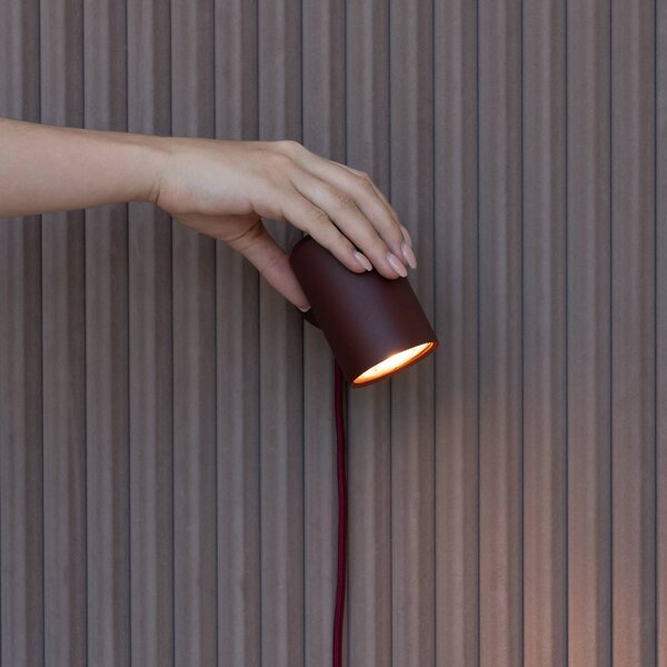 IT´S ABOUT ROMI Kinkiet LED Milan, czerwony, salon / jadalnia, aluminium, nowoczesny