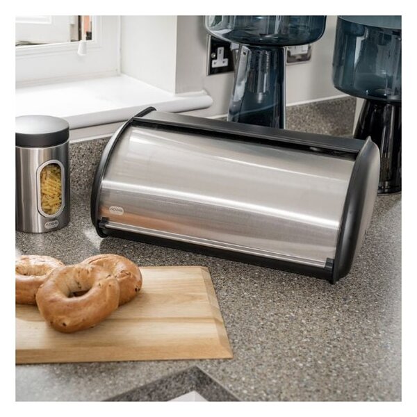 Czarny chlebak Addis Bread Bin