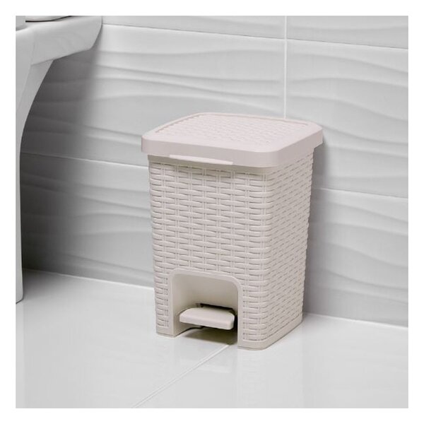 Kremowy kosz łazienkowy z pedałem Addis Rattan Pedal Bin Calico, 6 l