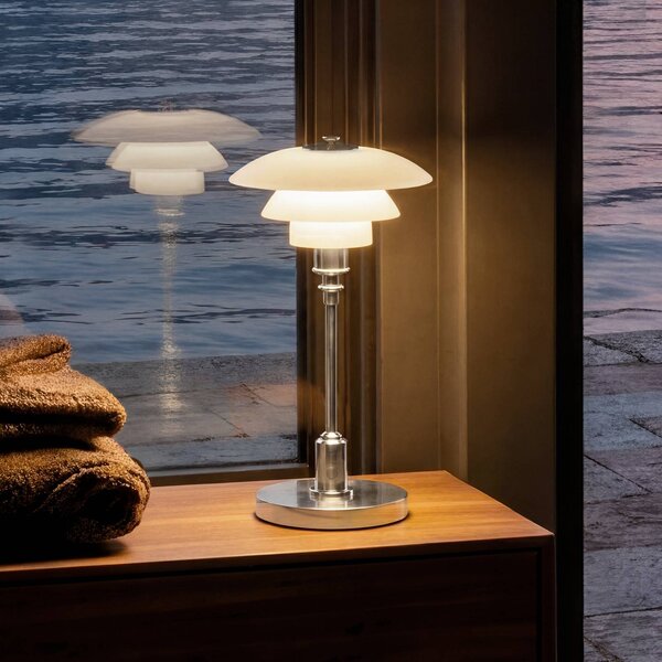Louis Poulsen Lampa stołowa z akumulatorem PH 1-1 Portable, chrom, IP44 1-1, możliwość ściemniania, chromowy / srebrny, salon / jadalnia, aluminium, design
