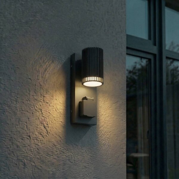 Kinkiet zewnętrzny Enerio Lindby, możliwość ściemniania, czarny, aluminium, nowoczesny