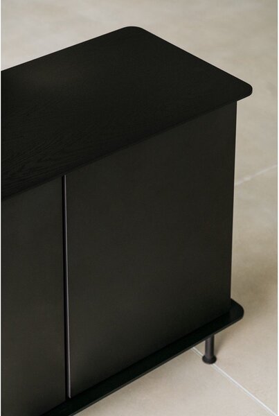 Czarna komoda z otworem na kable 120x88x50 cm Suumo – noo.ma