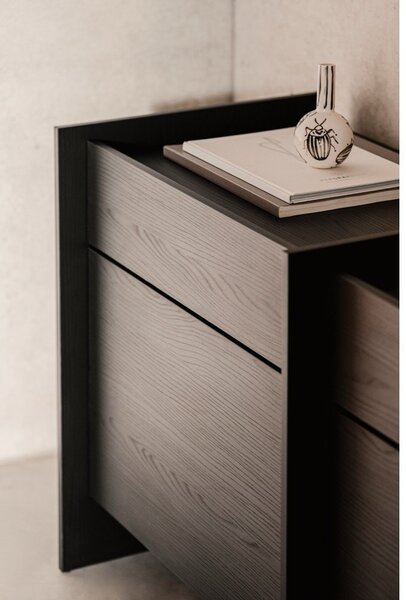 Czarna komoda 146x76x51 cm Hido – noo.ma