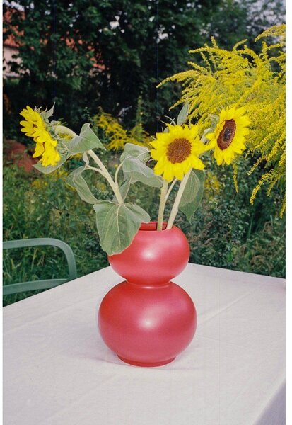 Czerwony ceramiczny wazon (wysokość 36 cm) Tuga – noo.ma