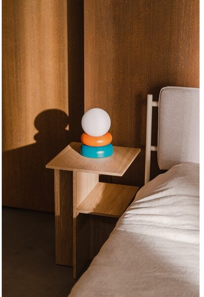 Morska/pomarańczowa lampa stołowa z litego drewna ze szklanym kloszem (wysokość 24 cm) Otem – noo.ma