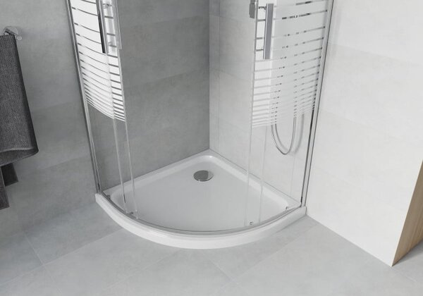 Mexen Rio kabina prysznicowa półokrągła 90 x 90 cm, białe pasy, chrom + brodzik Flat, biały - 863-090-090-01-20-4110