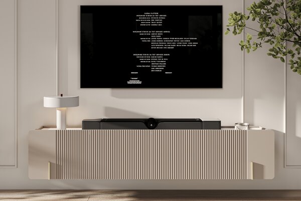 Szafka RTV Malmi 200 cm wisząca - kaszmir / crema bianca / złoty