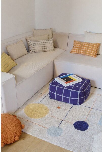 Ciemnoniebieski puf Geo Block – Lorena Canals