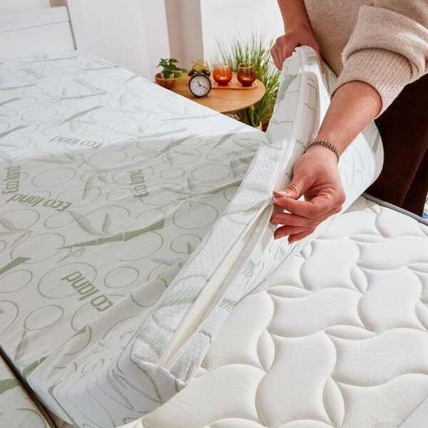 Materac ochronny z pamięcią kształtu BAMBOO Comfort 90 x 190 x 4 cm