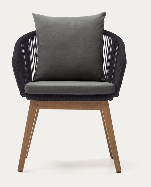 Czarny drewniany fotel ogrodowy Portalo – Kave Home