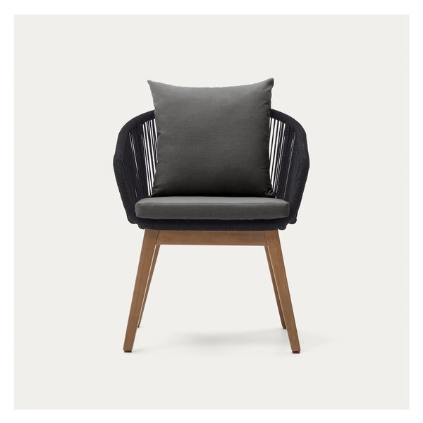 Czarny drewniany fotel ogrodowy Portalo – Kave Home