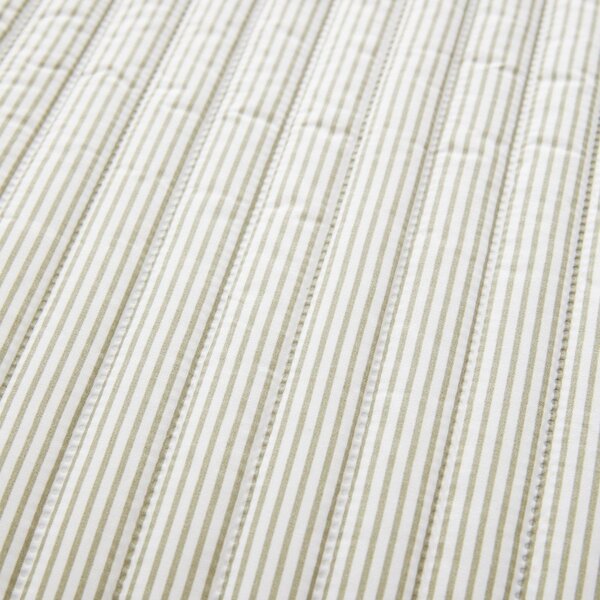 Zielona narzuta pikowana 220x230 cm Stripe – Catherine Lansfield