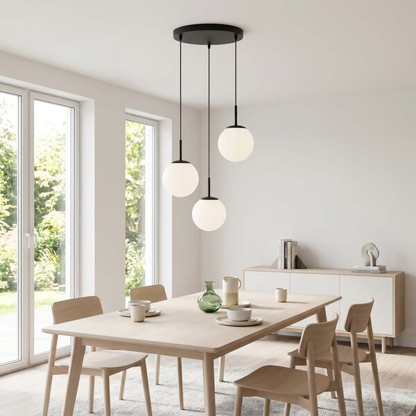 Lampa wisząca Aurelia czarna z 3 kulistymi kloszami na okrągłej podsufitce