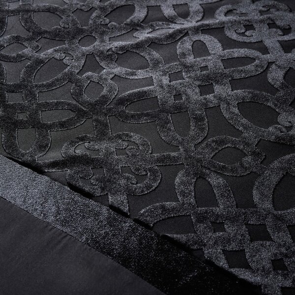 Czarna aksamitna pościel dwuosobowa 230x220 cm Lattice Cut – Catherine Lansfield