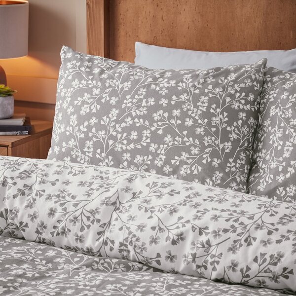 Szara flanelowa pościel dwuosobowa 230x220 cm Grace Floral Leaf – Catherine Lansfield