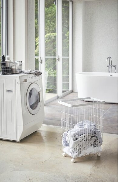 Biały metalowy kosz na pranie 55 l Tower – YAMAZAKI