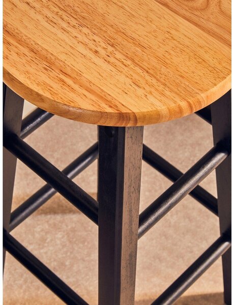Czarny/w naturalnym kolorze hoker z litego drewna kauczukowego (wysokość siedziska 74 cm) Chester – Premier Housewares