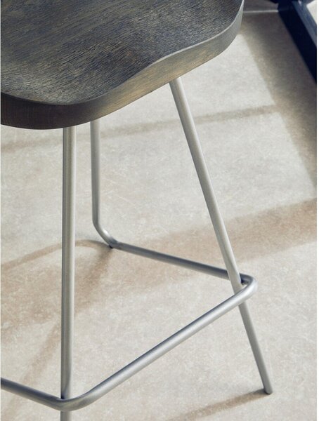 Hoker z litego drewna wiązu w kolorze srebra/w naturalnym kolorze (wysokość siedziska 78 cm) District – Premier Housewares